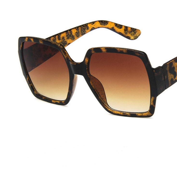 "Big Lens" Retro Fashion Sunglasses